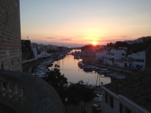 2014-10-29 17h34 coucher de soleil sur le port de Ciutadella Minorque