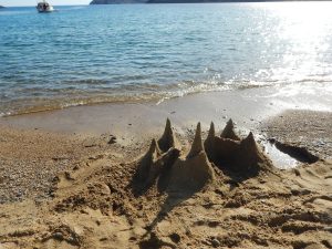 2016-06-05 18h06 chateau sable Koutoulas Serifos Cyclades
